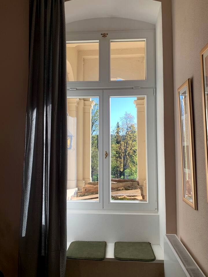 Elegant Apartment Stay with Private Garden and Comfortable Living in Saxony, Germany