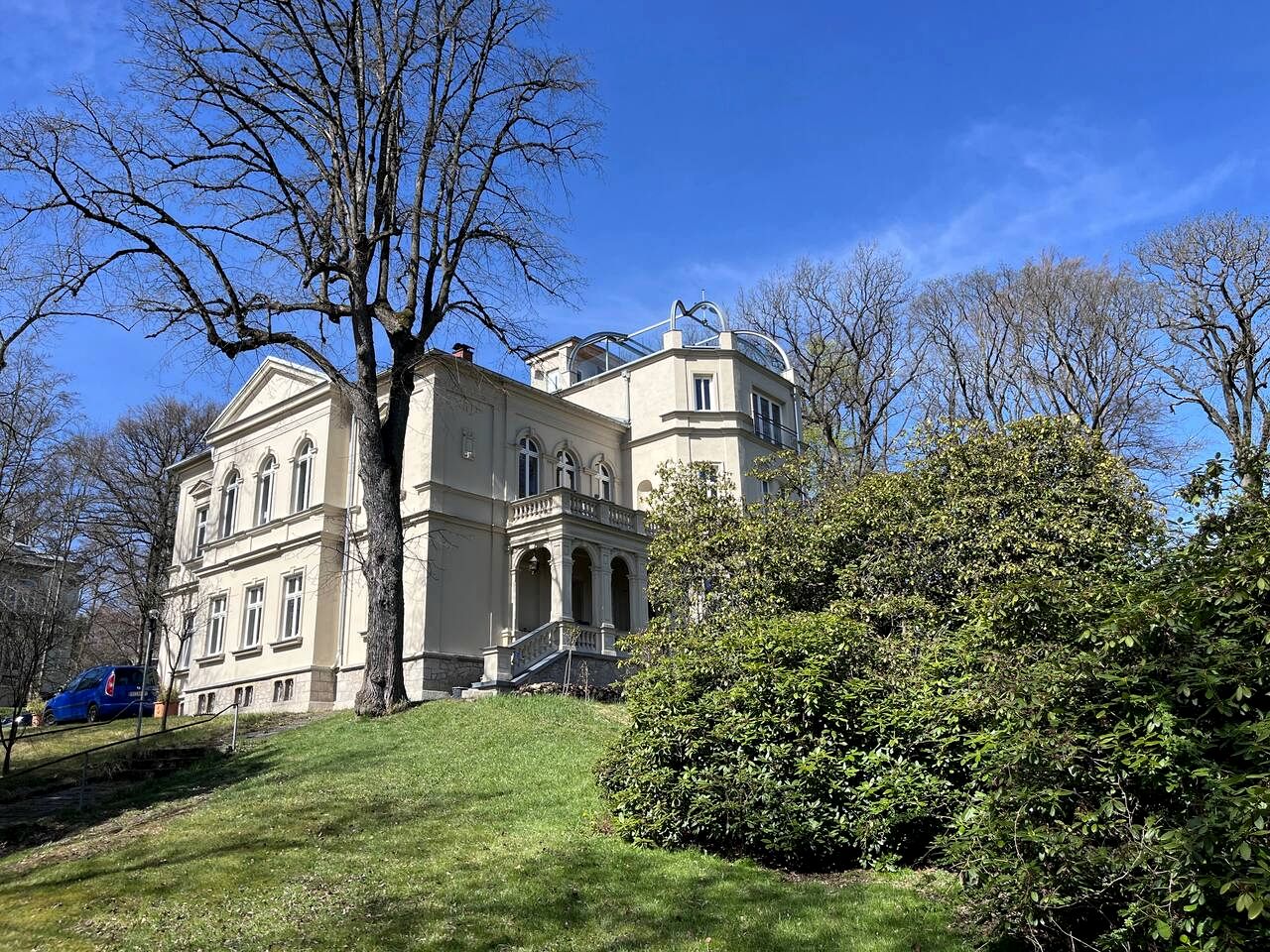 Elegant Apartment Stay with Private Garden and Comfortable Living in Saxony, Germany