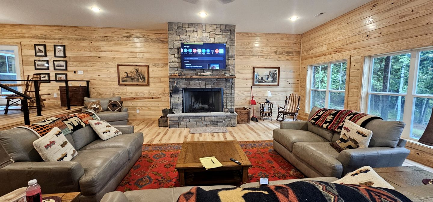 Lush Lakefront Cabin Sanctuary Near Moosehead Lake, Maine