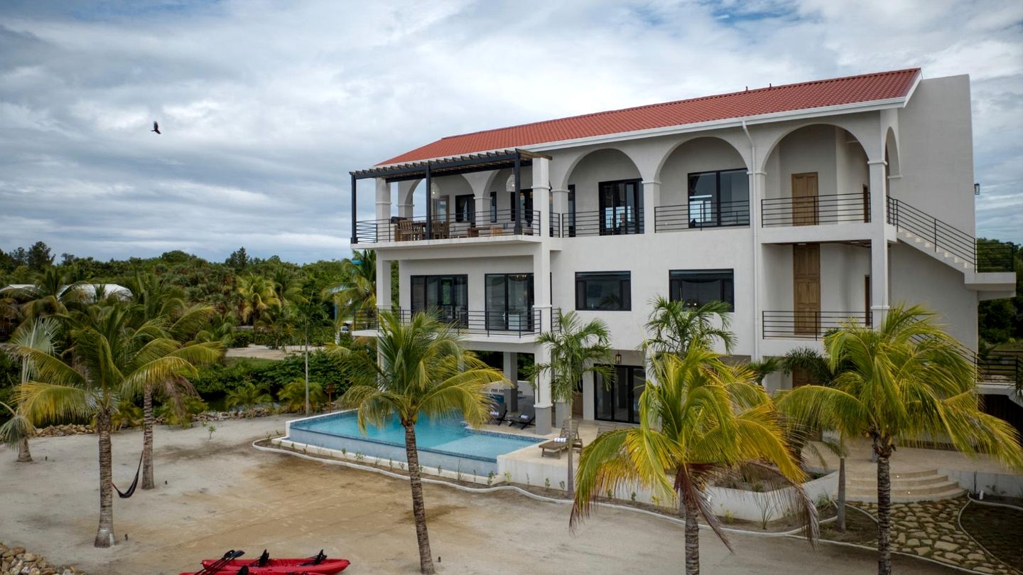 Elegant Three Floors Beach House in Belize City, Belize District