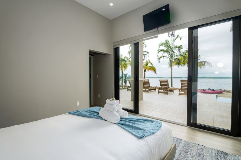 Beach Houses (Belize, Belize City, Belize District)