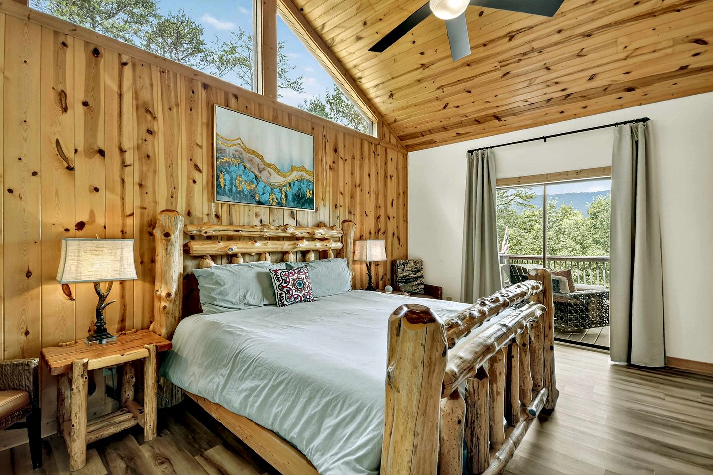 Radiant Mountain Cabin Retreat near Chattahoochee River in Georgia