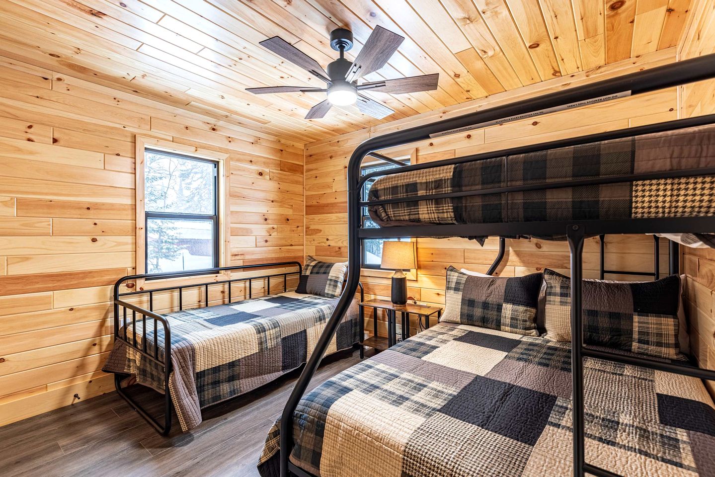 Cozy Cabin with Fire Pit on Lake Superior in Paradise, Michigan