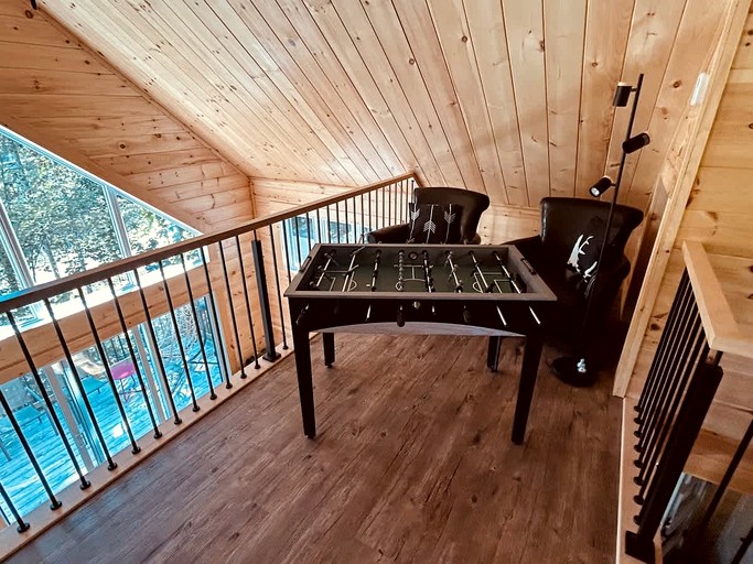 Cottages (Canada, St-Alphonse Rodriguez, Quebec)