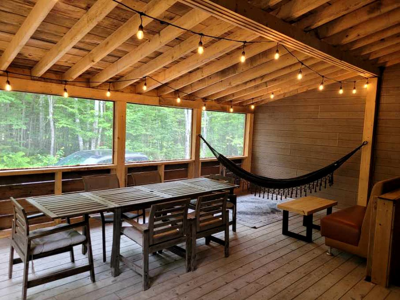 Secluded Forest Cottage with Screened Porch and Trail Access Near Lakes, St-Alphonse-Rodriguez Quebec