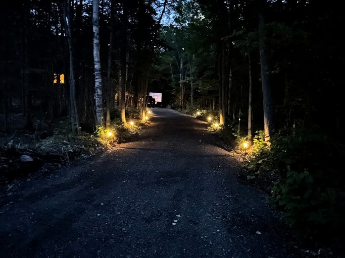 Cottages (Canada, St-Alphonse Rodriguez, Quebec)