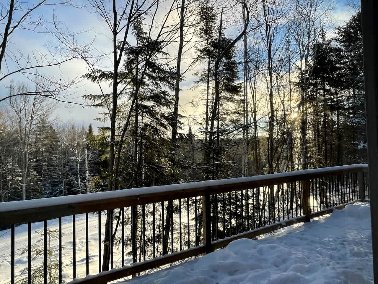 Secluded Forest Cottage with Screened Porch and Trail Access Near Lakes, St-Alphonse-Rodriguez Quebec
