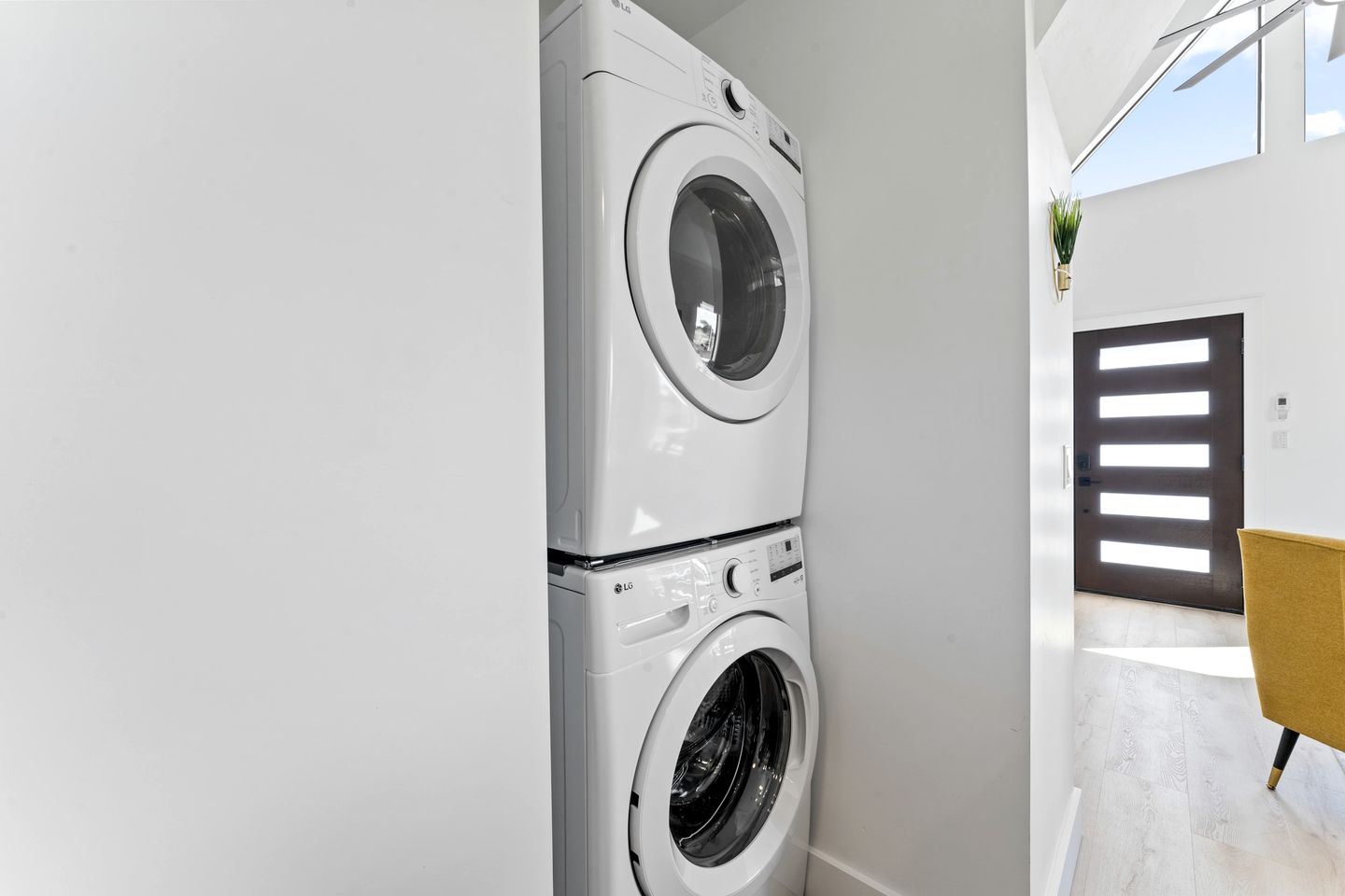 Pet-Friendly Cabin with Outdoor Deck in Williams, Arizona