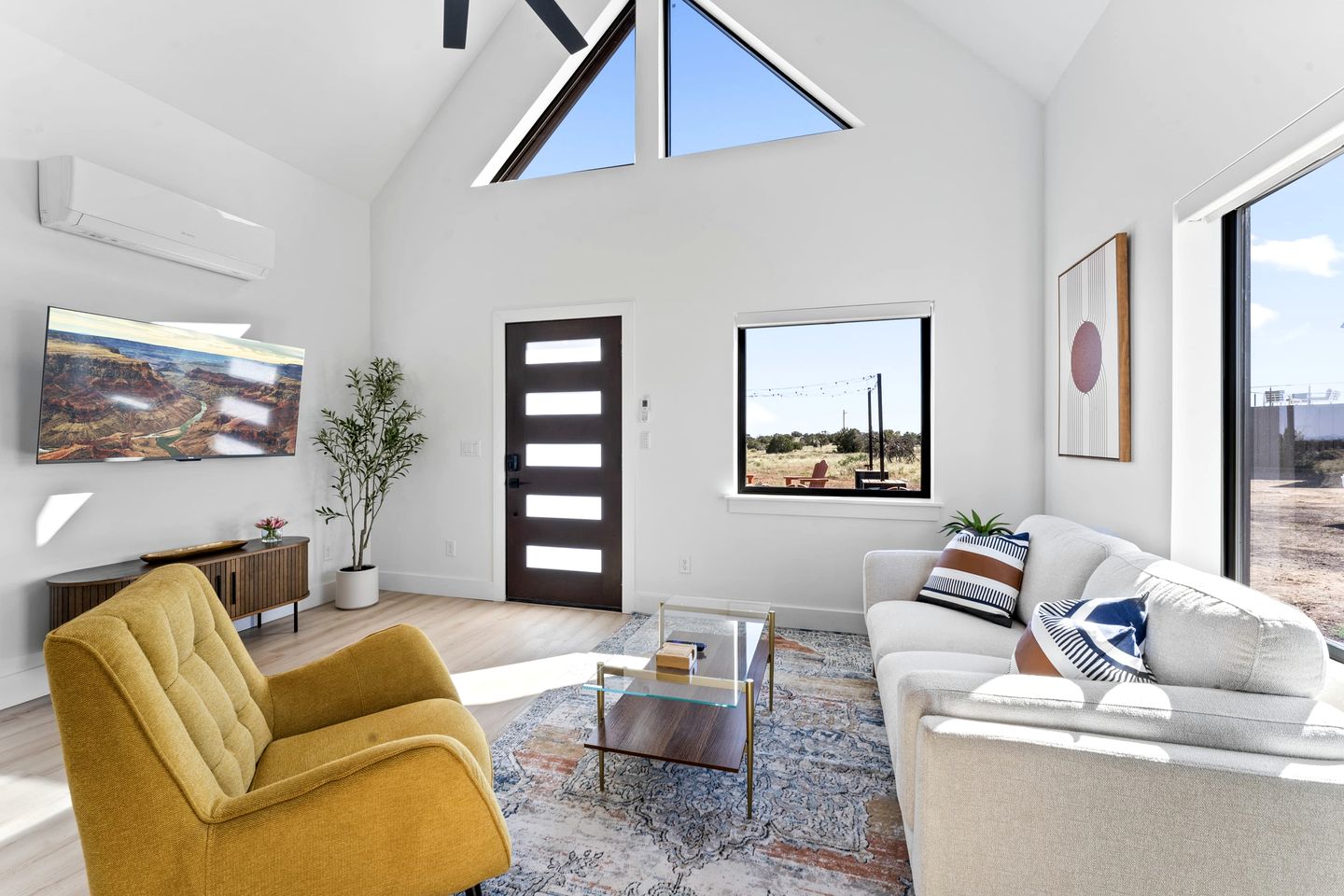 Pet-Friendly Cabin with Outdoor Deck in Williams, Arizona