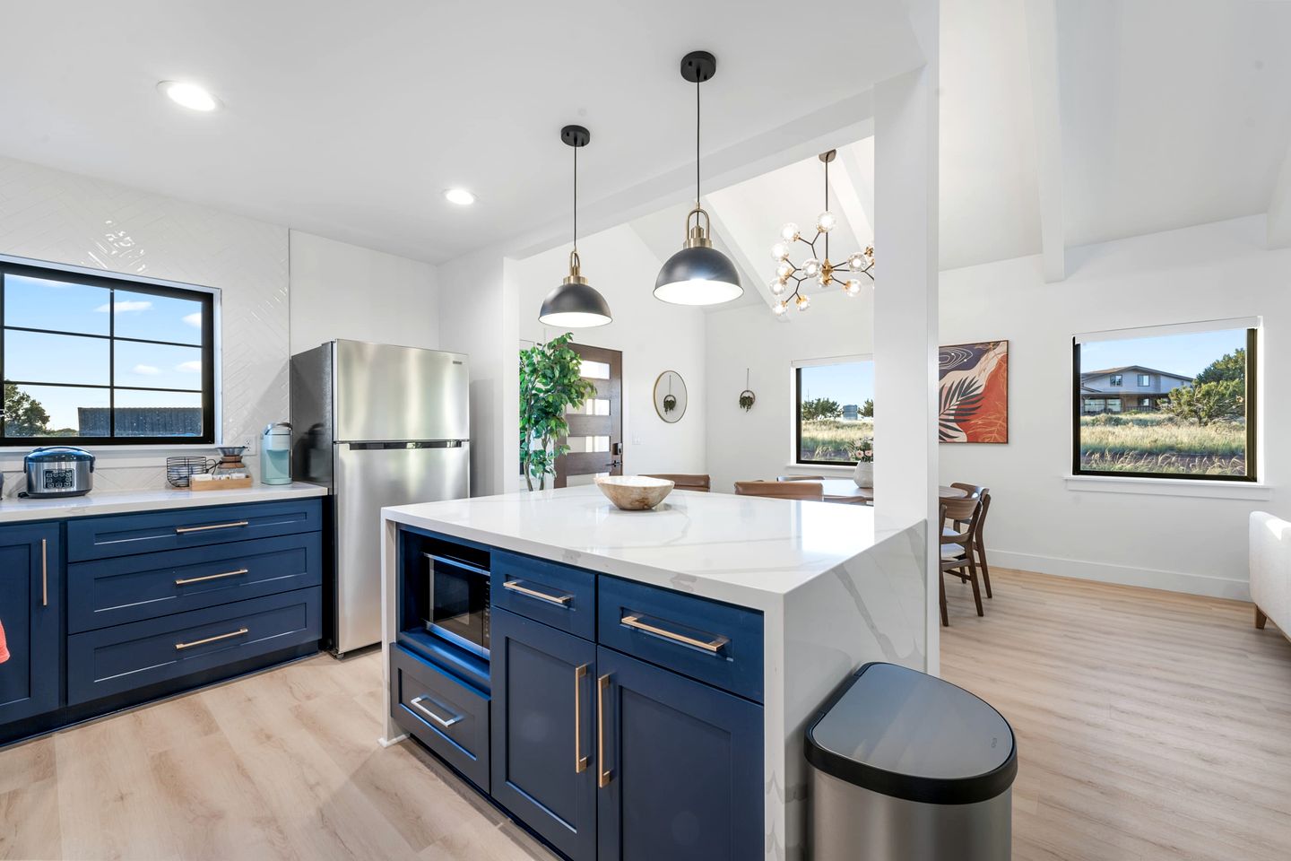 Gorgeous Cabin with Rooftop Terrace in Williams, Arizona