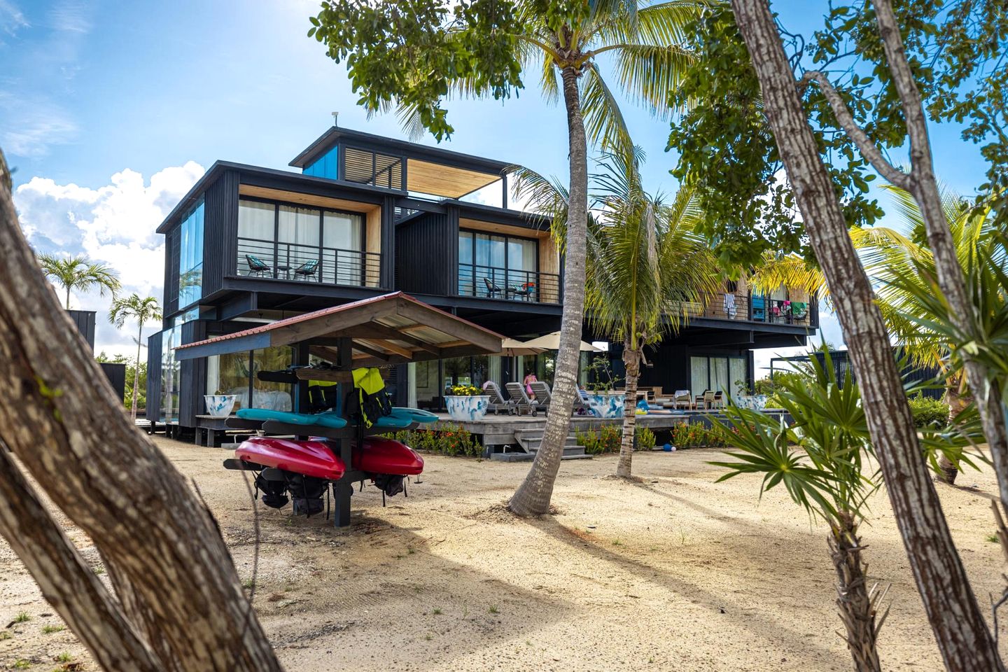 Spectacular Beachfront Villa with Outdoor Villa and Pool Table in Belize