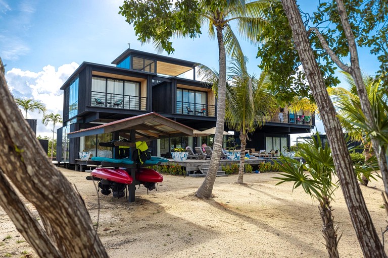 Vacation Rentals (Belize, Belize City, Belize District)