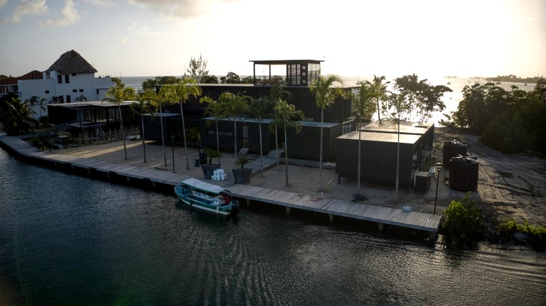 Vacation Rentals (Belize, Belize City, Belize District)