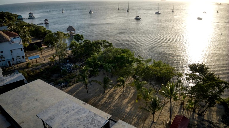 Vacation Rentals (Belize, Belize City, Belize District)