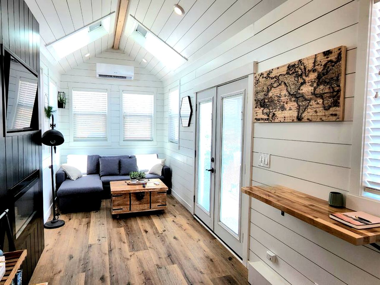 Discover Zion: Tiny Home Stay in Apple Valley, Minutes from National Park