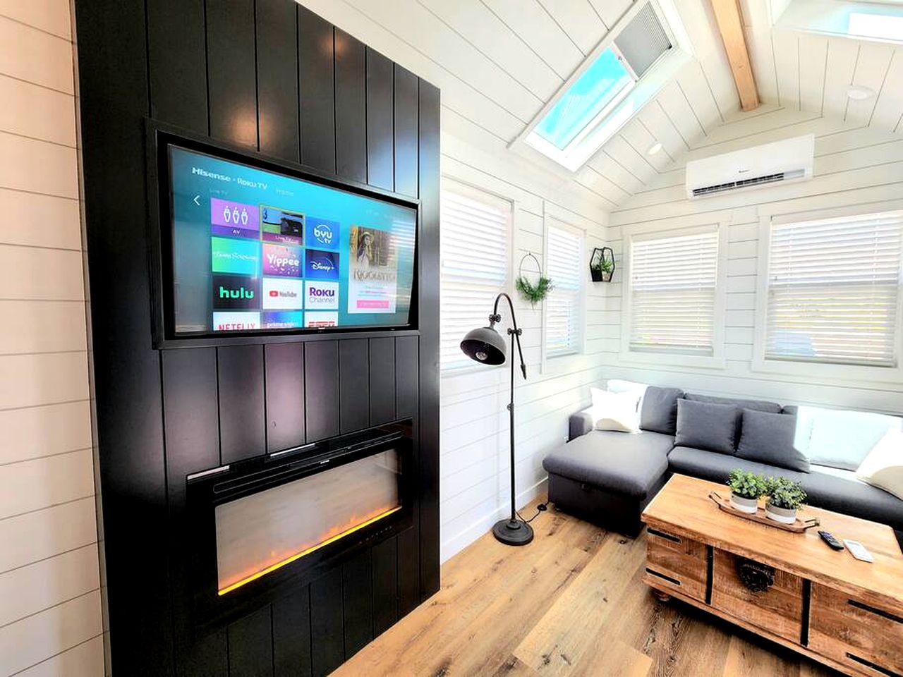 Discover Zion: Tiny Home Stay in Apple Valley, Minutes from National Park