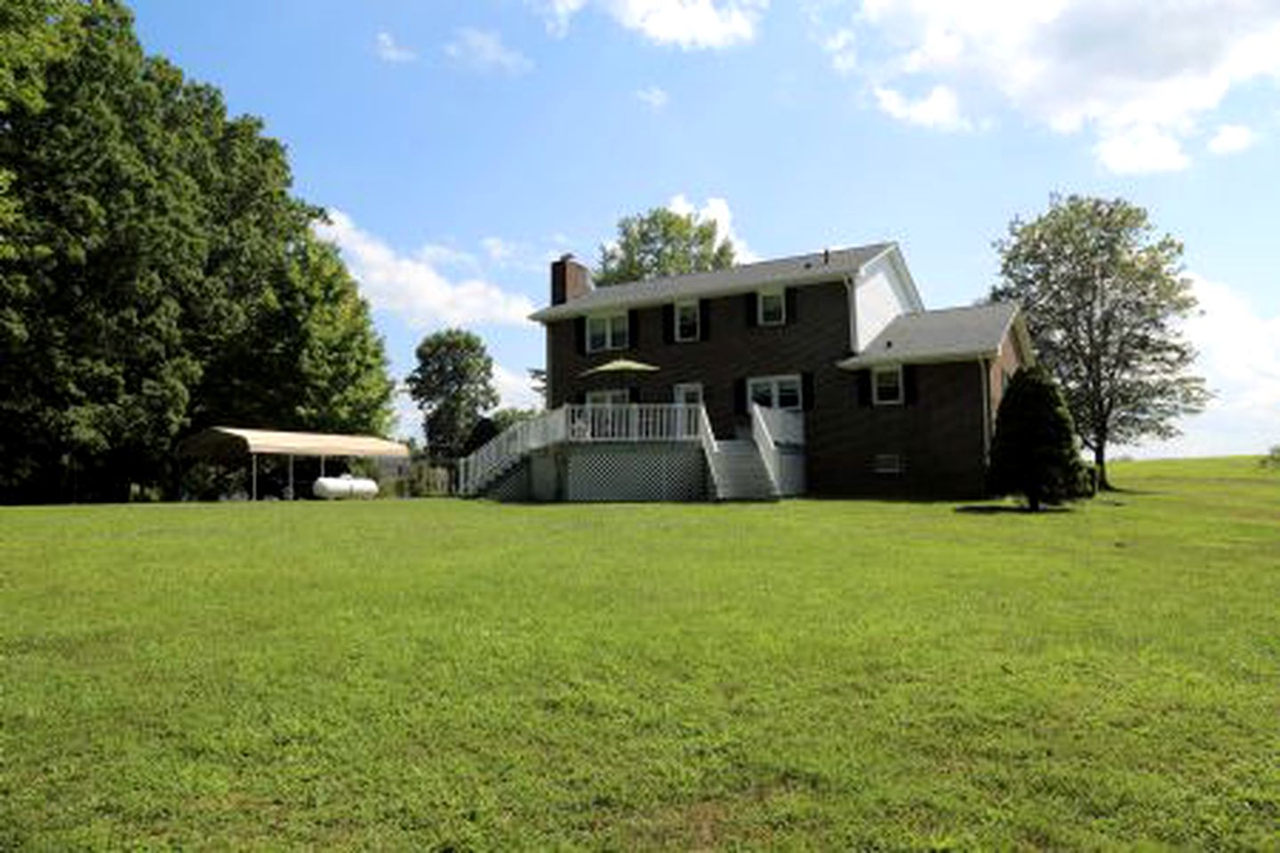 Family Getaway Rental by Claytor Lake, Virginia