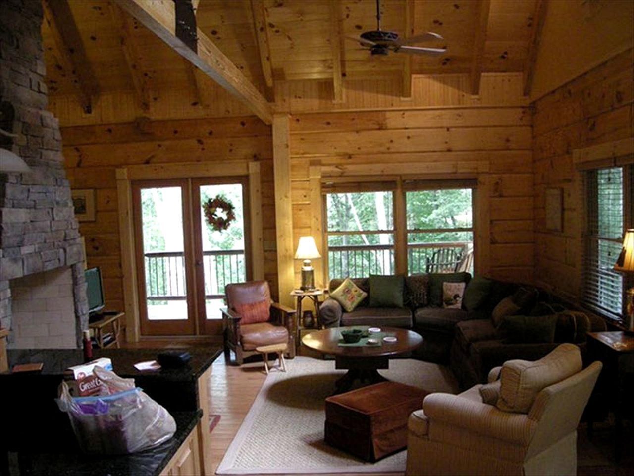 Rustic Cabin Nestled Deep in Woods near West Jefferson, North Carolina
