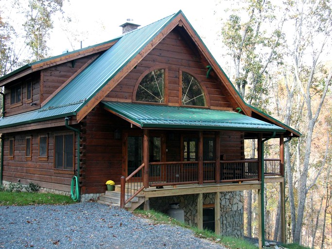 Cabins (West Jefferson, North Carolina, United States)