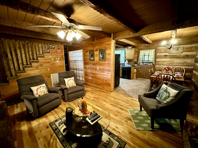 Cabins (United States of America, Sevierville, Tennessee)