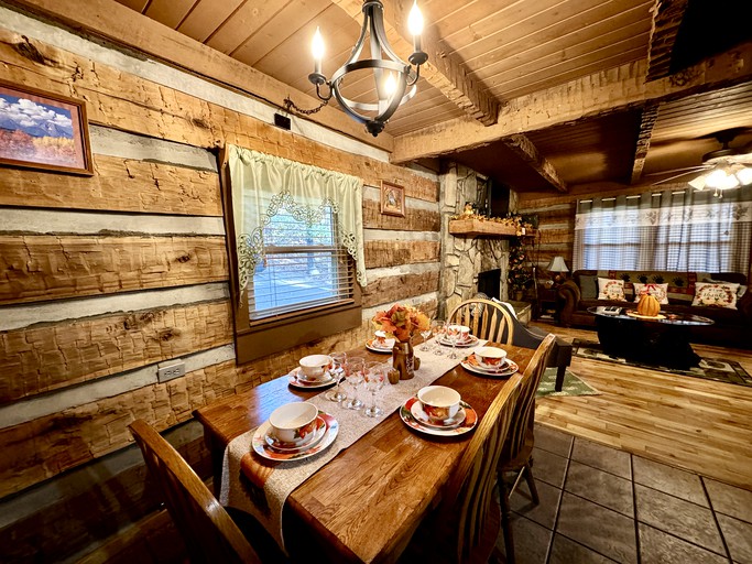 Cabins (United States of America, Sevierville, Tennessee)