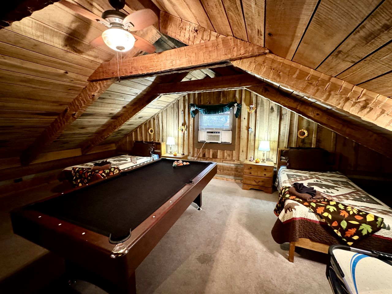 Impressive Log Cabin with Fire Pit, Game Room and Hot-tub in Sevierville, Tennessee