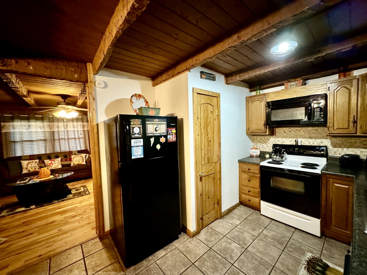 Impressive Log Cabin with Fire Pit, Game Room and Hot-tub in Sevierville, Tennessee
