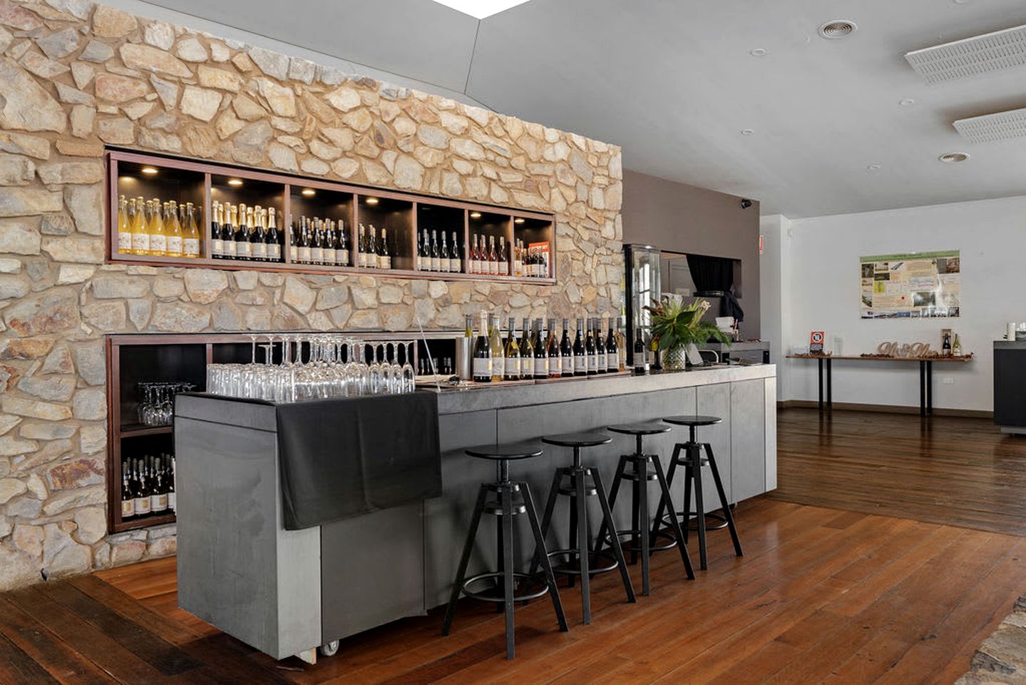 Gorgeous New South Wales Glamping Retreat on Lake George