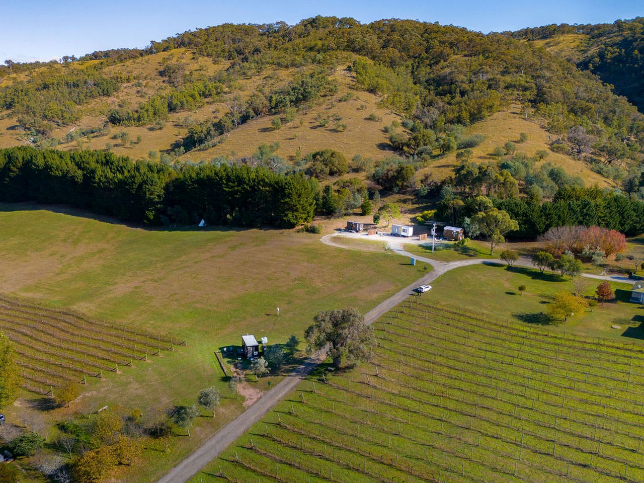 Gorgeous New South Wales Glamping Retreat on Lake George