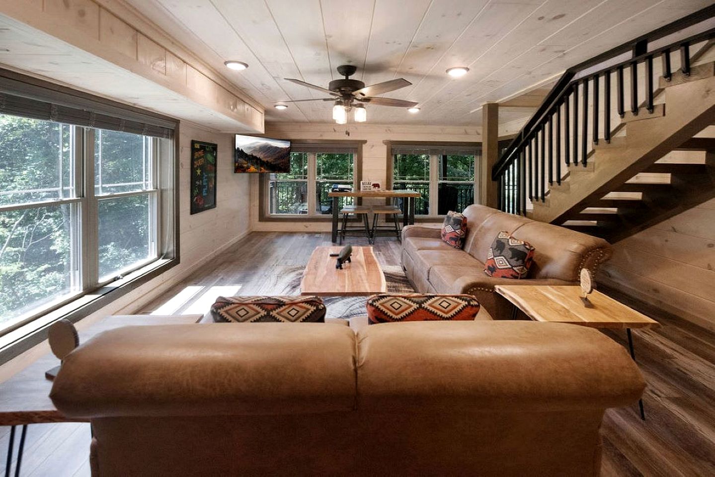 Modern Luxury Cabin with Hot Tub near Winfield Dunn Pkwy in Sevierville, TN