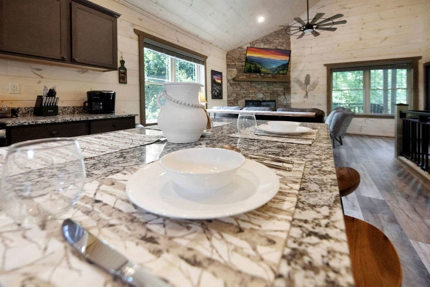 Modern Luxury Cabin with Hot Tub near Winfield Dunn Pkwy in Sevierville, TN