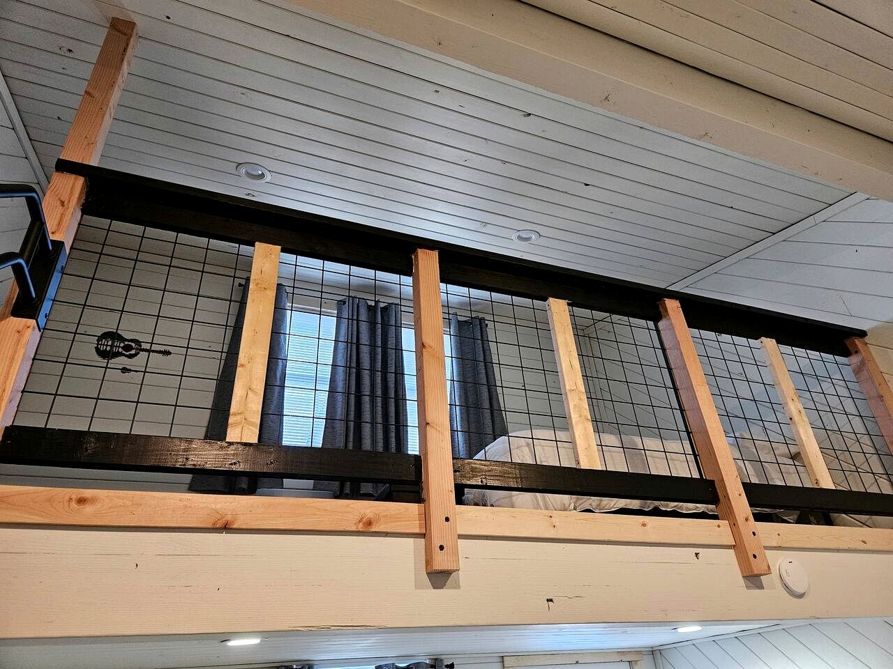 Newly Built Modern Cottage with New England Charm, near the Draper Mountain Trail System