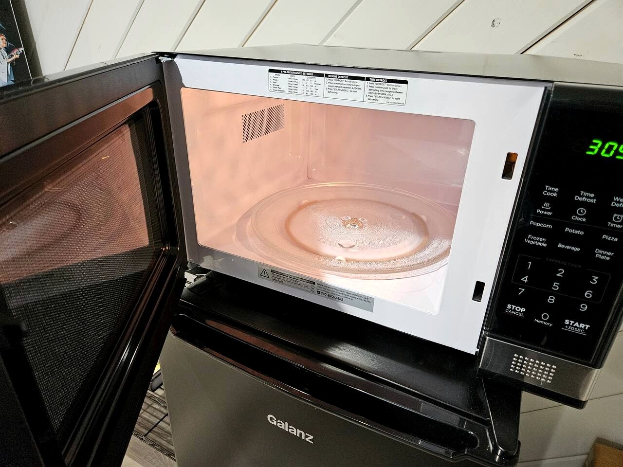 Newly Built Modern Cottage with New England Charm, near the Draper Mountain Trail System