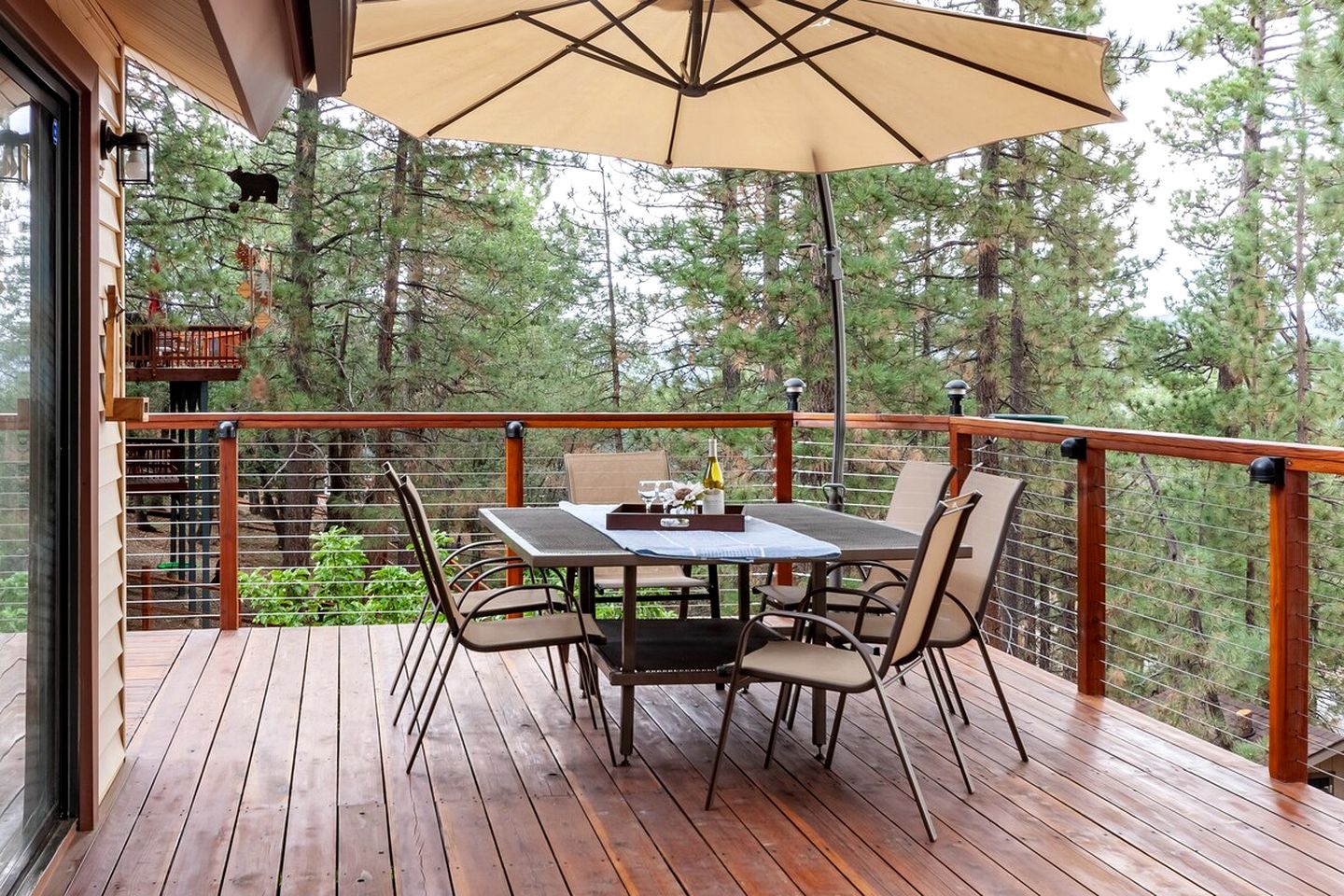 Remodeled Cabin with Impressive Private Deck in California