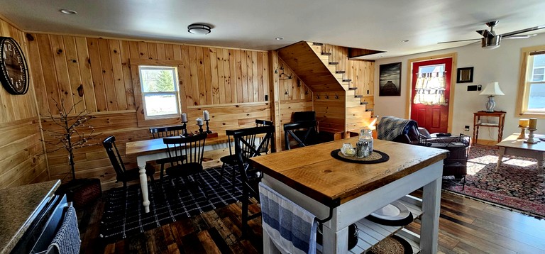 Cabins (United States of America, Greenville, Maine)