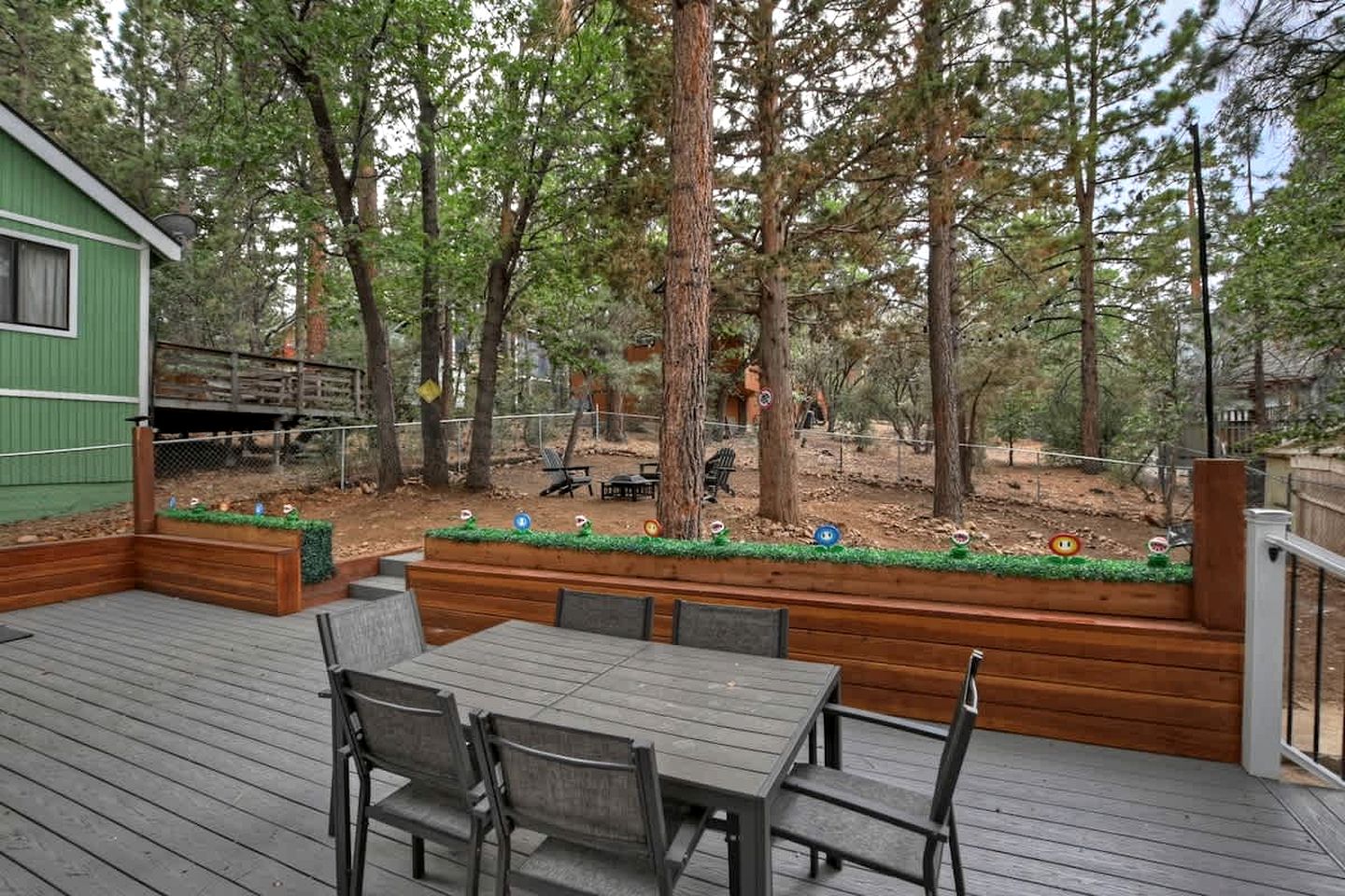 Newly Renovated Mountain Cabin with Epic Kids’ Slide Near Big Bear Lake, California