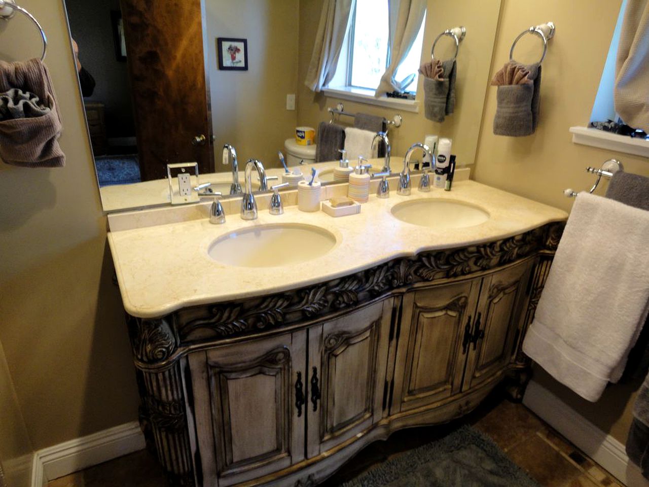 Secluded Cabin Rental with Incredible Views from the Deck near Bass Lake, California