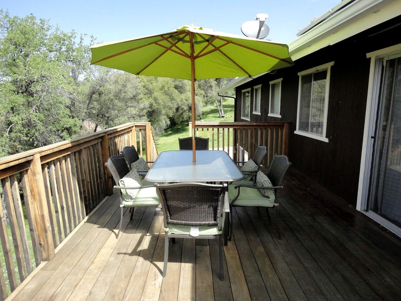 Secluded Cabin Rental with Incredible Views from the Deck near Bass Lake, California