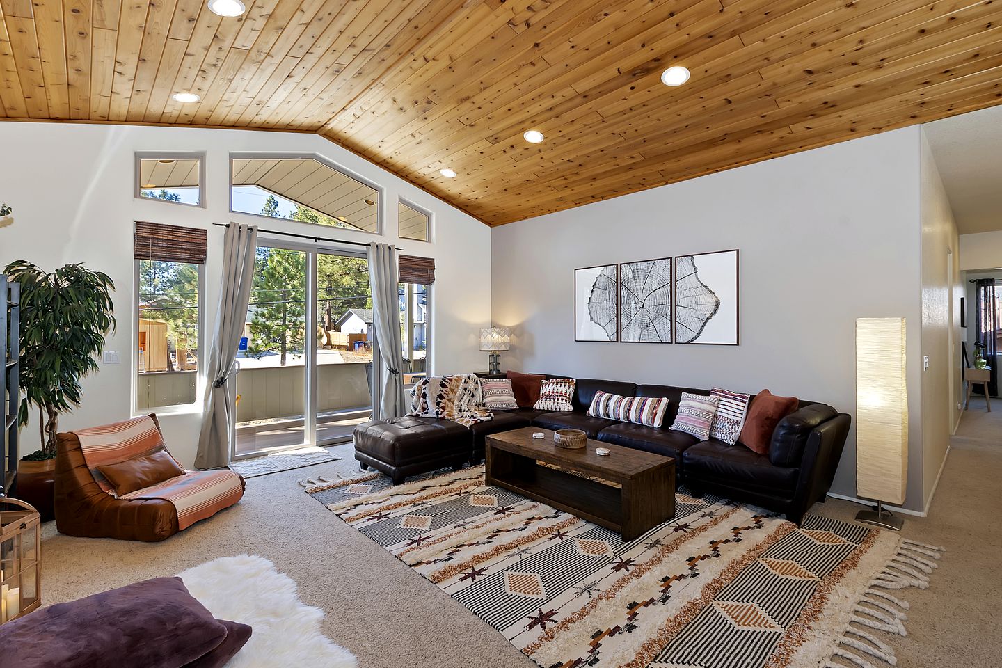 Getaway to Big Bear: Mountain Cabin with Game Room - Your Ultimate Retreat