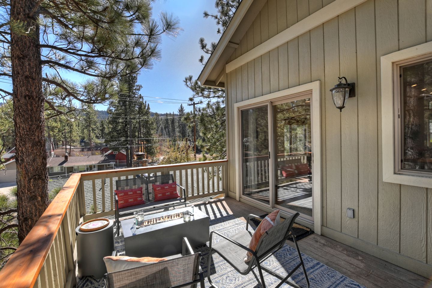 Getaway to Big Bear: Mountain Cabin with Game Room - Your Ultimate Retreat