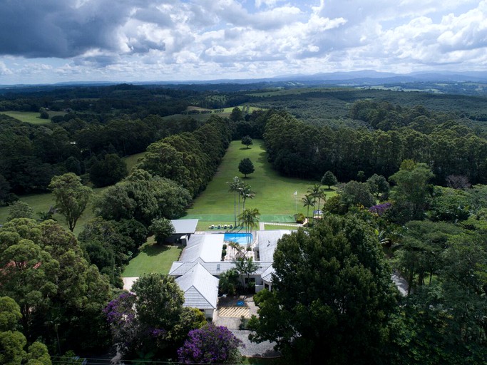 Cabins (Newrybar, New South Wales, Australia)
