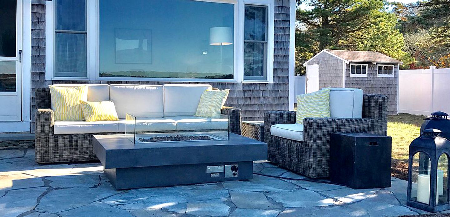 Luxury Cottage Rental with Stunning Waterfront Views in Cape Cod, Massachusetts