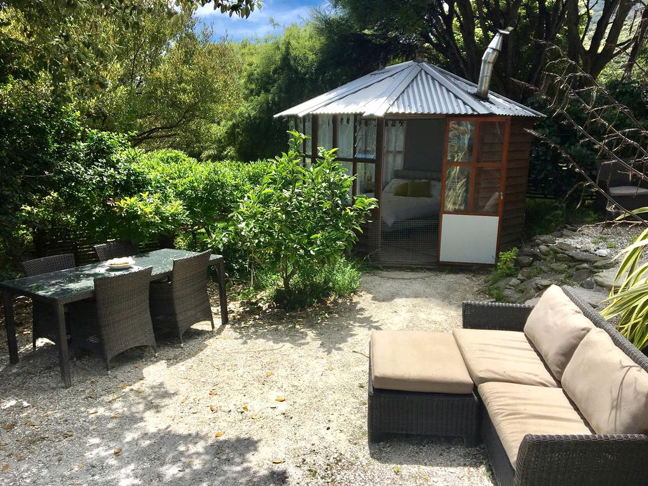 Secluded Vacation Rental with Private Hot Tub in Marlborough, South Island