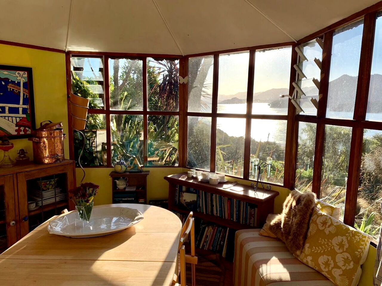 Secluded Vacation Rental with Private Hot Tub in Marlborough, South Island