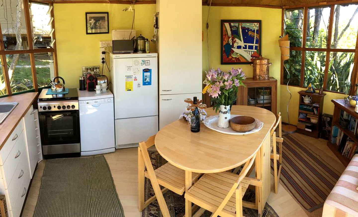 Rustic Holiday Rental with Beautiful Views of Kenepuru Sound in South Island