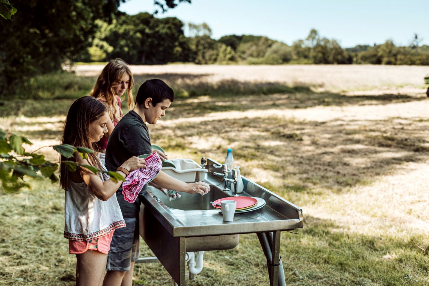 Secluded Luxury Glamping in a Tranquil Meadow Escape in England, United Kingdom