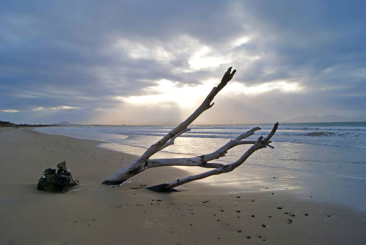 Stunning Getaway with Beach Access in Dolphin Sands, Tasmania