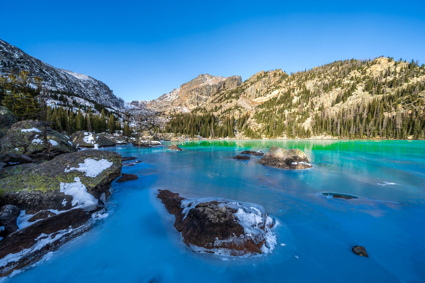 Modern Serene Cabin with Amazing Hiking Trails and Wildlife in Estes Park, Colorado