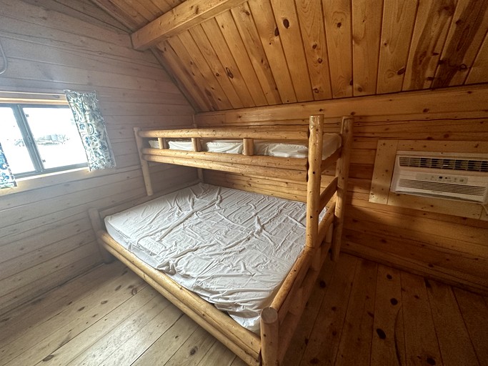 Cabins (United States of America, Fruita, Colorado)