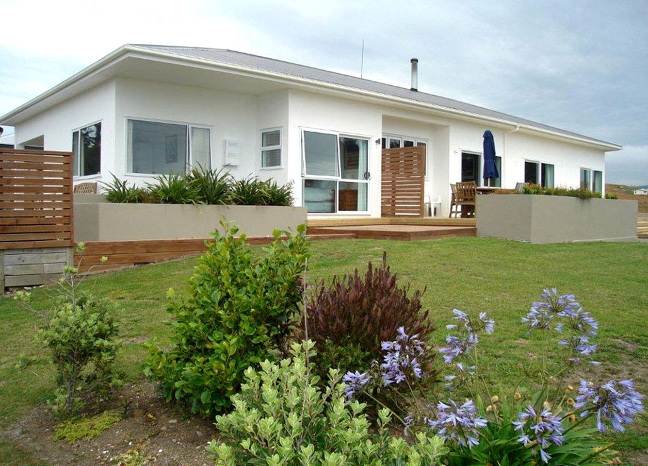 Nature Lodges (Moeraki, South Island, New Zealand)